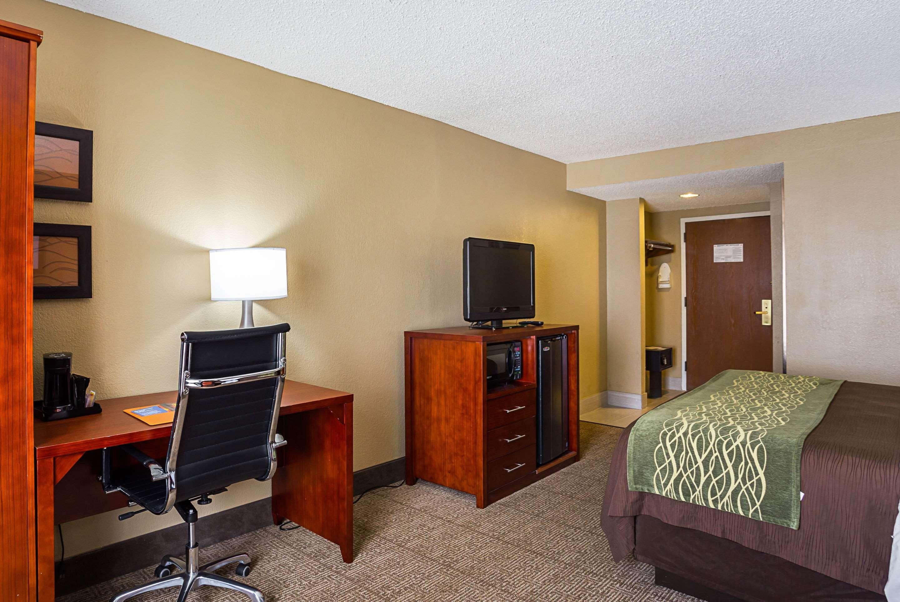 Comfort Inn University Area Baton Rouge Buitenkant foto